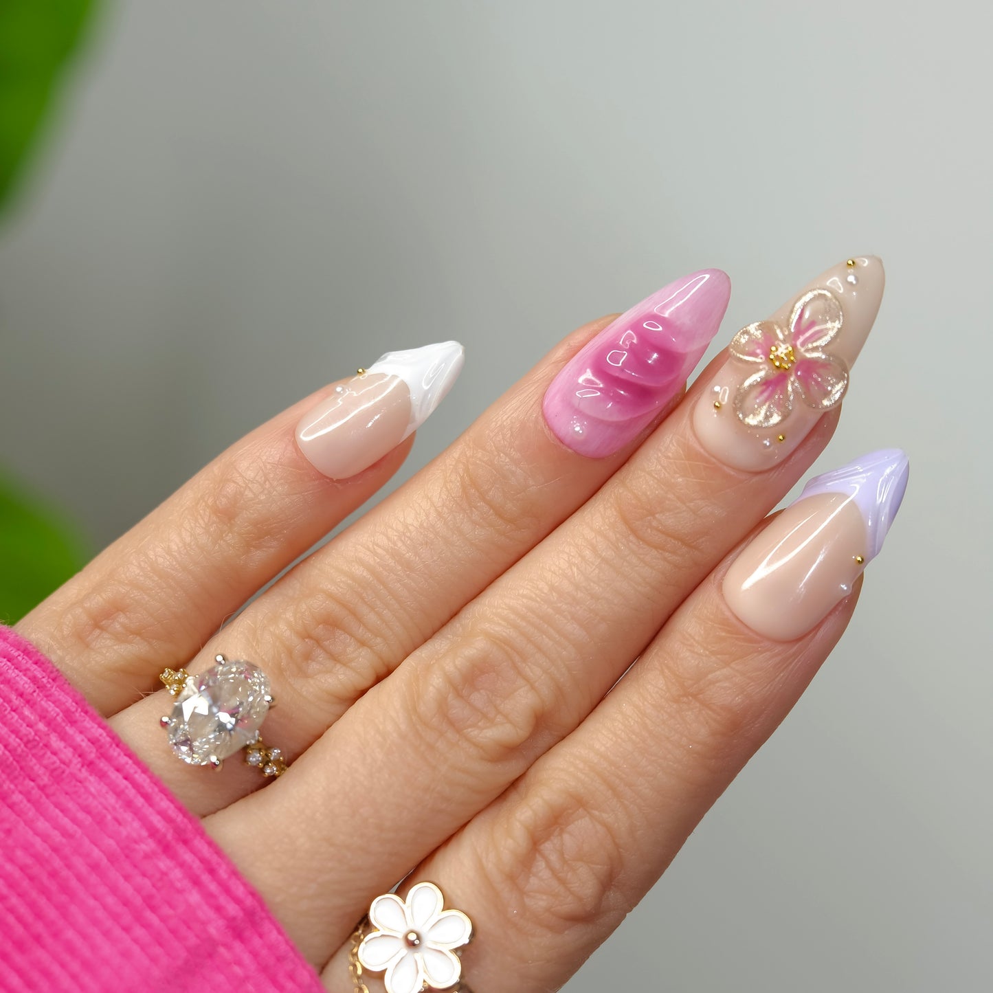 Fleur de French Tip